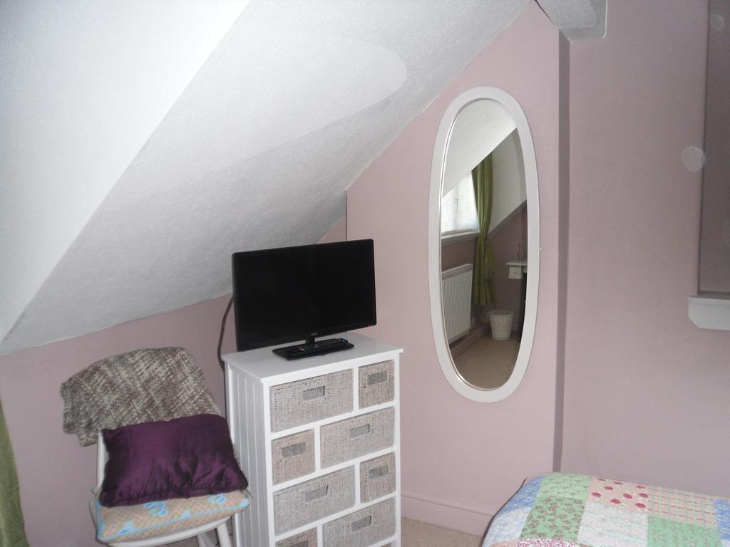 Claremont House Holiday Apartments Llandudno Quarto foto